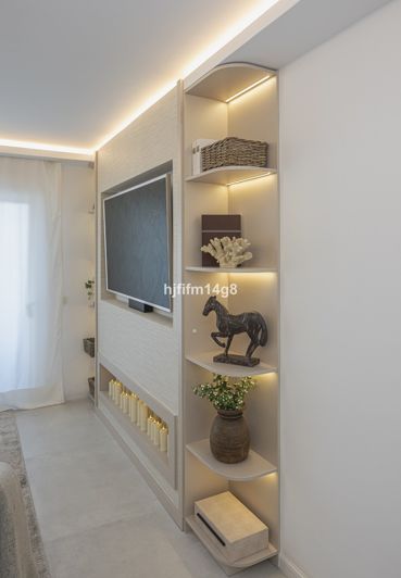 Image No.27-4 Bed Townhouse for sale