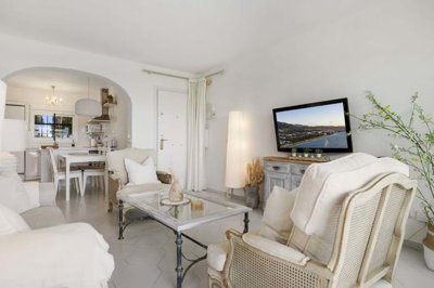 1447-660095-78d1f4f8b6655591b02d22fabb36a692d