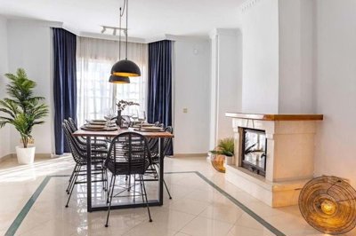 1447-660266-78d1f4f8b6655591b02d22fabb36a692d