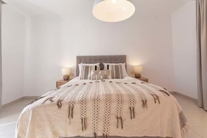 Image No.13-3 Bed Villa for sale