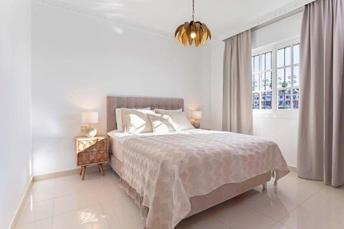 Image No.19-3 Bed Villa for sale