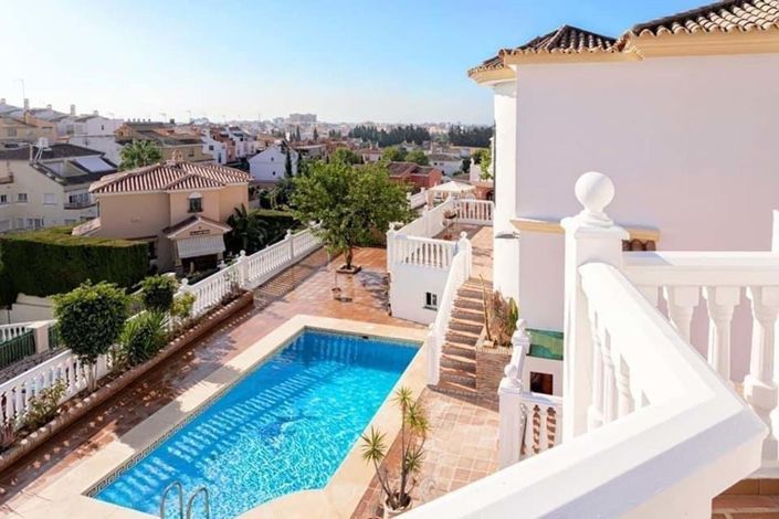 Image No.3-3 Bed Villa for sale