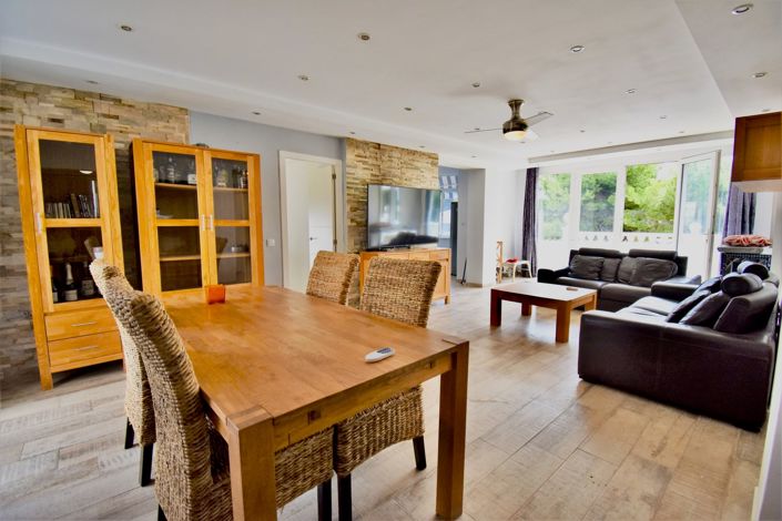 Image No.6-3 Bed Villa for sale