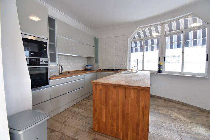 Image No.9-3 Bed Villa for sale