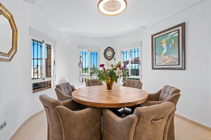 Image No.5-3 Bed Villa for sale