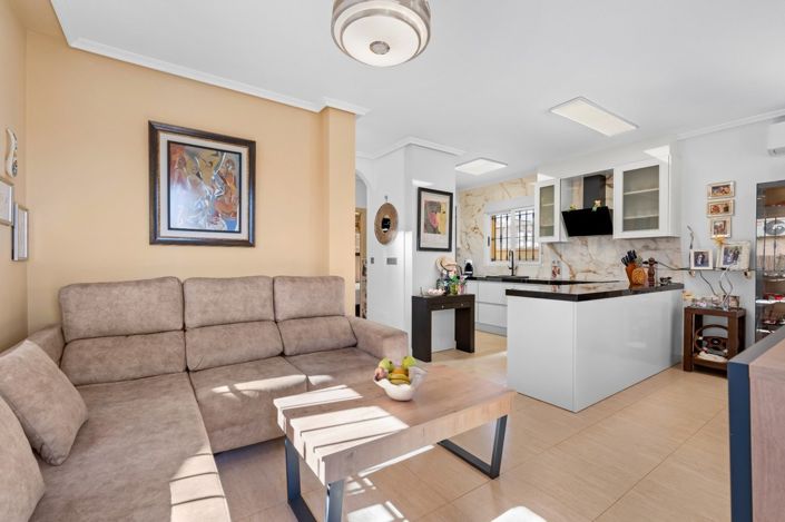 Image No.4-3 Bed Villa for sale