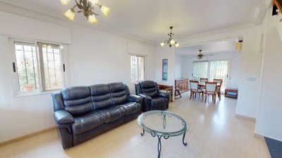 1447-660064-78d1f4f8b6655591b02d22fabb36a692d