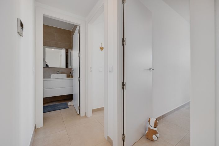 Image No.45-3 Bed Villa for sale