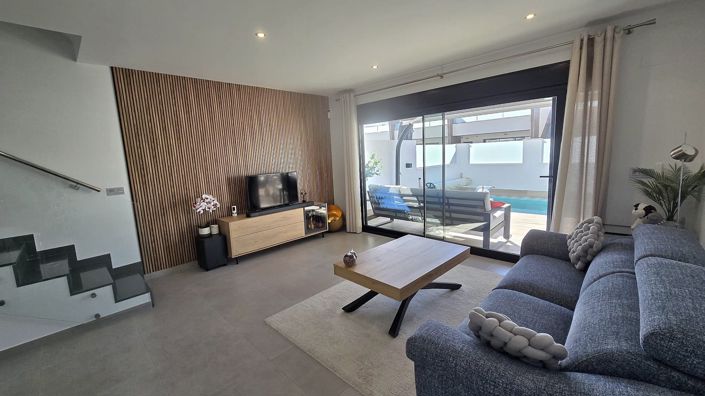 Image No.12-3 Bed Villa for sale