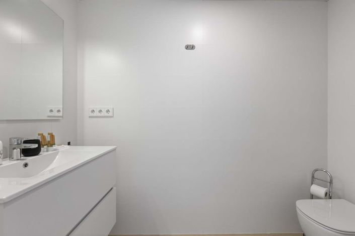 Image No.14-3 Bed Villa for sale