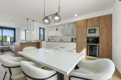 1447-660704-78d1f4f8b6655591b02d22fabb36a692d