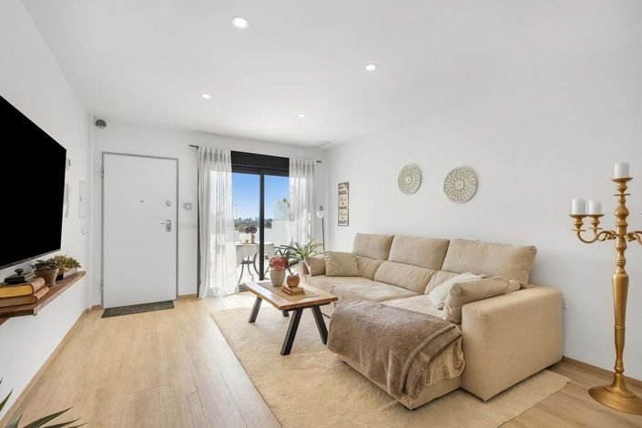 Image No.10-2 Bed Apartment for sale