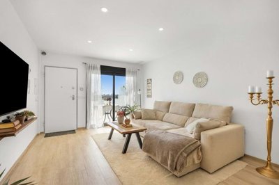 1447-660706-78d1f4f8b6655591b02d22fabb36a692d