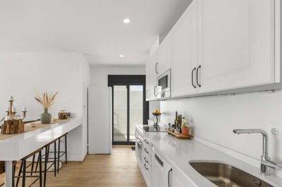 1447-660706-78d1f4f8b6655591b02d22fabb36a692d