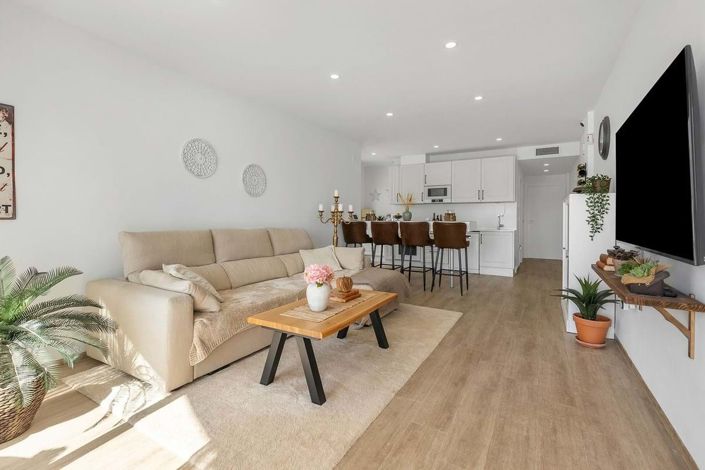 Image No.7-2 Bed Apartment for sale