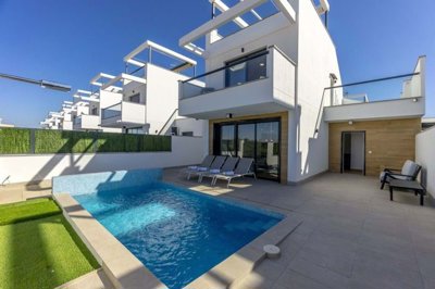 1447-660707-78d1f4f8b6655591b02d22fabb36a692d