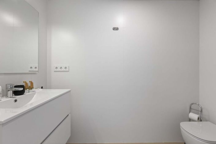 Image No.14-3 Bed Villa for sale