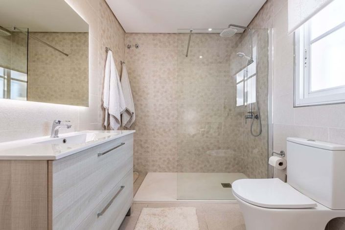 Image No.18-Maison de ville de 4 chambres à vendre à Estepona