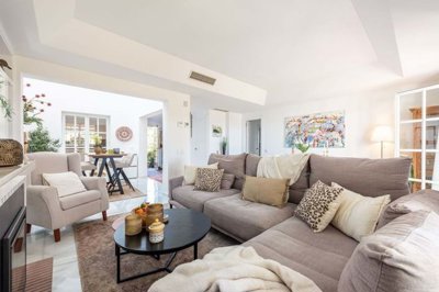 1447-660648-78d1f4f8b6655591b02d22fabb36a692d