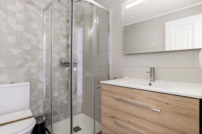 Image No.19-3 Bed Townhouse for sale