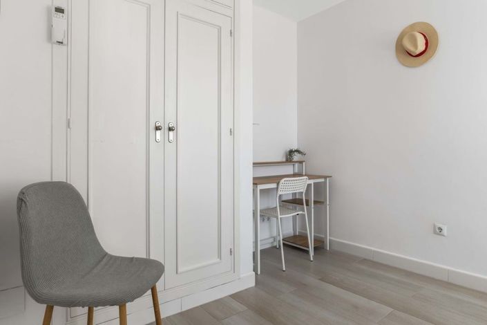 Image No.20-3 Bed Townhouse for sale