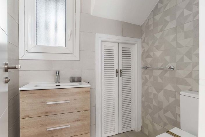 Image No.9-3 Bed Townhouse for sale