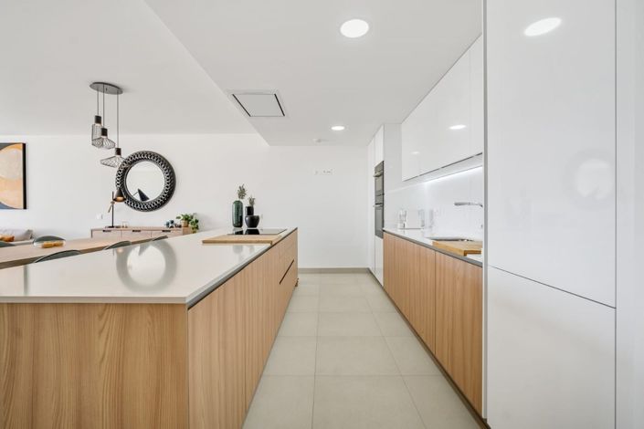 Image No.6-3 Bed Apartment for sale