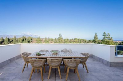 1447-660654-78d1f4f8b6655591b02d22fabb36a692d