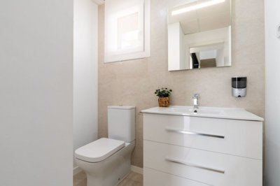 1447-660655-78d1f4f8b6655591b02d22fabb36a692d