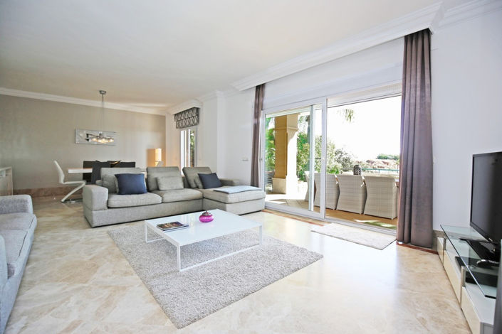 Image No.2-3 Bed Villa for sale