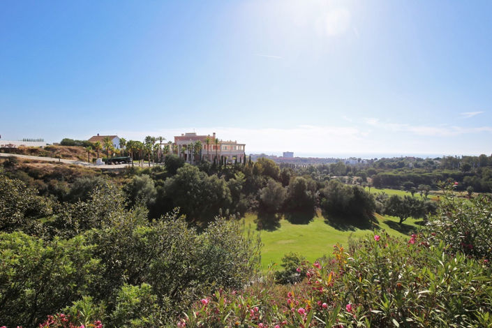 Image No.24-3 Bed Villa for sale