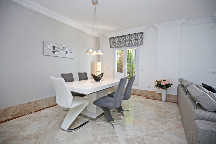 Image No.6-3 Bed Villa for sale