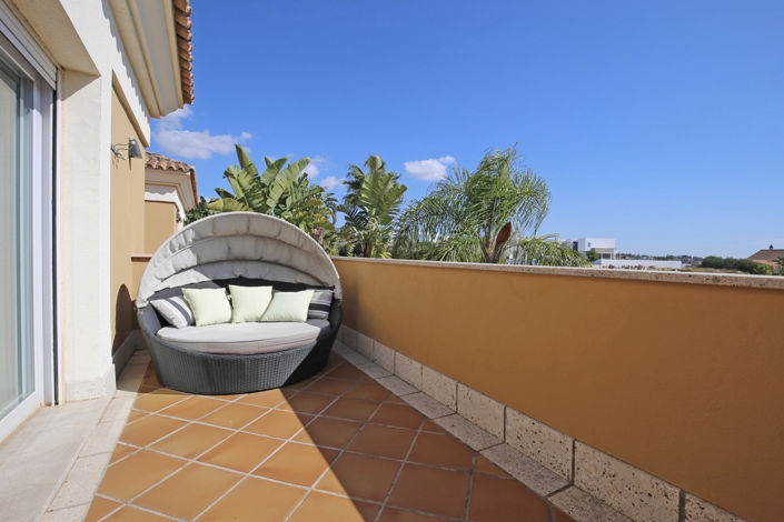 Image No.8-3 Bed Villa for sale