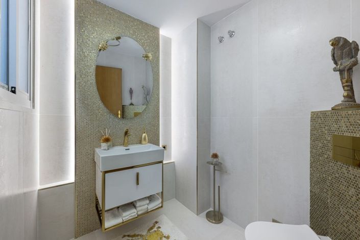 Image No.18-3 Bed Townhouse for sale