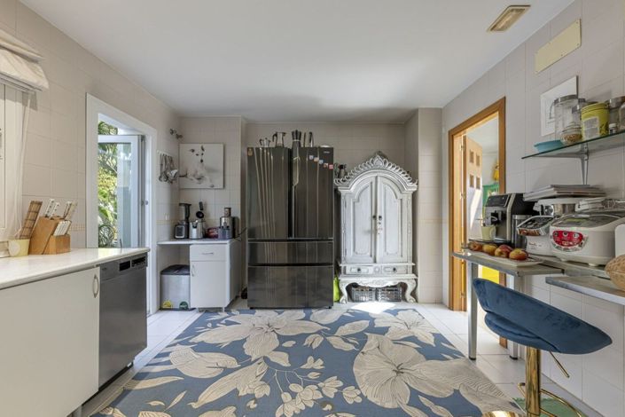 Image No.5-3 Bed Townhouse for sale