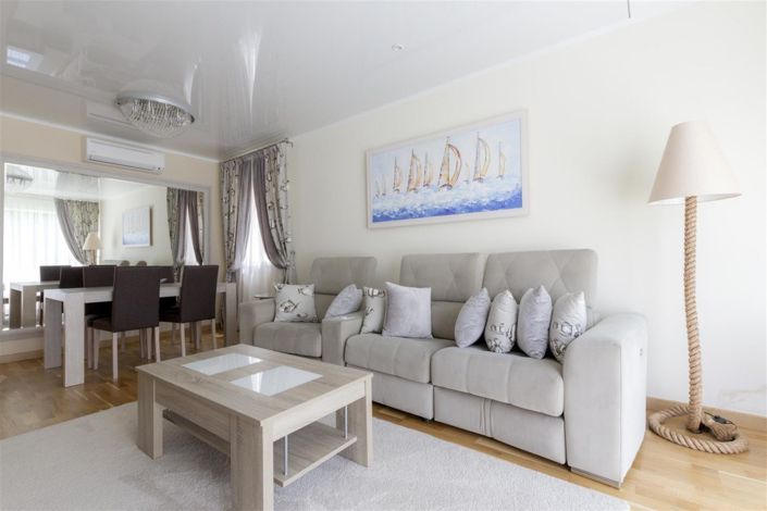 Image No.6-4 Bed Villa for sale