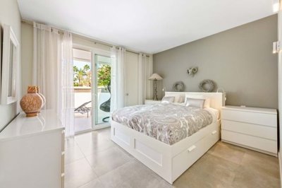 1447-660283-78d1f4f8b6655591b02d22fabb36a692d