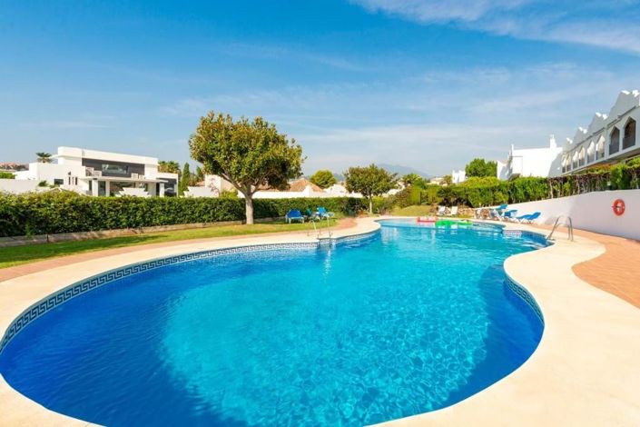 Image No.19-3 Bed Townhouse for sale