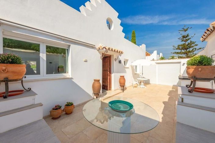 Image No.3-3 Bed Townhouse for sale