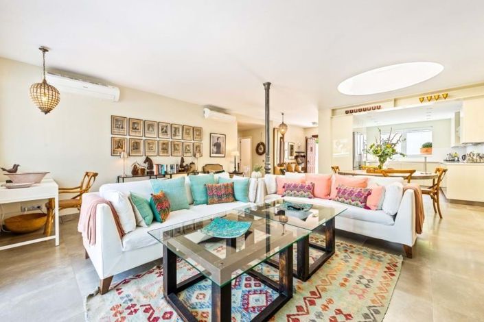 Image No.6-3 Bed Townhouse for sale