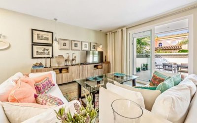 1447-660283-78d1f4f8b6655591b02d22fabb36a692d