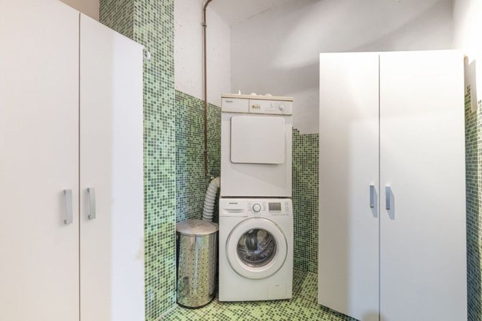 Image No.34-3 Bed Townhouse for sale