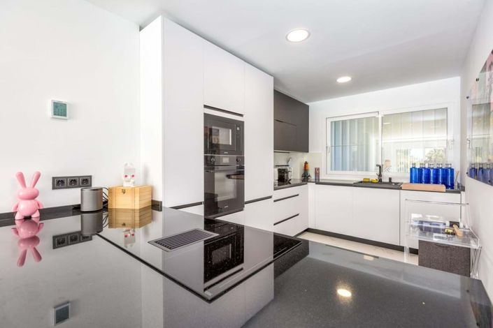 Image No.6-2 Bed Apartment for sale