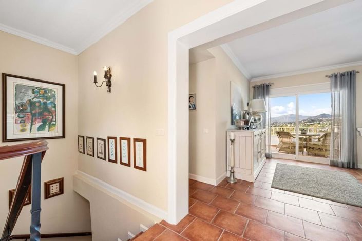 Image No.2-3 Bed Townhouse for sale