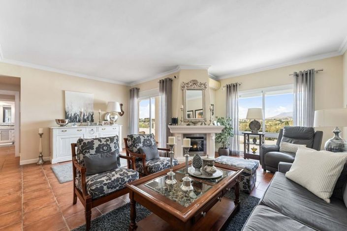 Image No.4-3 Bed Townhouse for sale