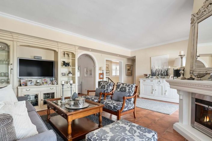 Image No.8-3 Bed Townhouse for sale