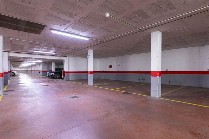 Image No.54-2 Bed Property for sale