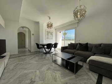 1447-660701-78d1f4f8b6655591b02d22fabb36a692d