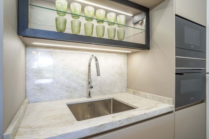 Image No.41-3 Bed Apartment for sale