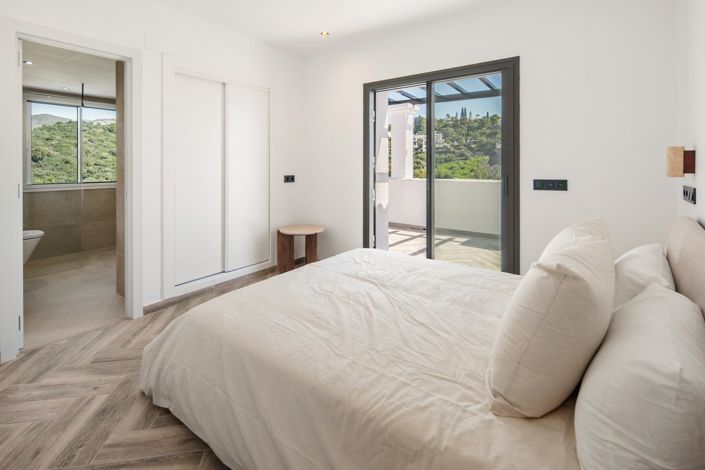 Image No.20-3 Bed Penthouse for sale